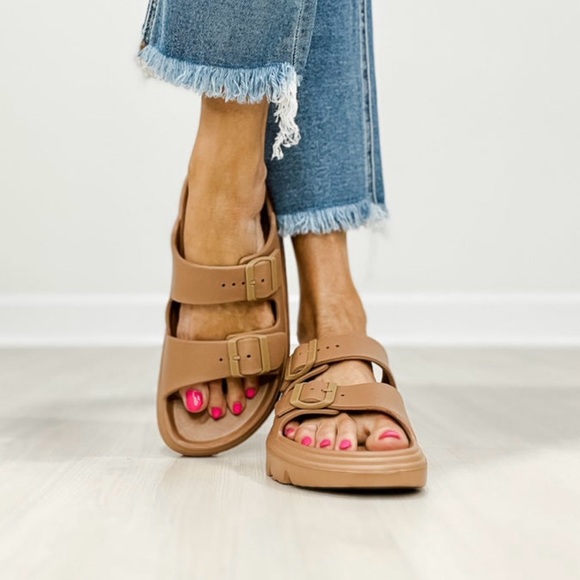 NEW Corkys Cabana Double Buckle Sandals in Tan 9 - Picture 3 of 16